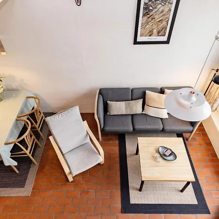 Apartment Vii